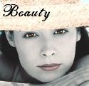 Holly M Combs beauty