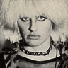 Pris Black and White