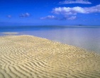 Tropical beach wallpaper 023