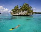 Tropical beach wallpaper 127