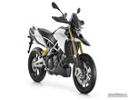 Aprilia_Dorsoduro_1200ABS_2011_01