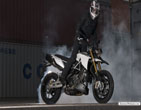 Aprilia_Dorsoduro_1200ABS_2011_20
