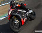 Aprilia_RSV4_Factory_APRC_2011_01
