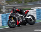 Aprilia_RSV4_Factory_APRC_2011_10
