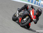 Aprilia_RSV4_Factory_APRC_2011_23