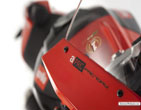 Aprilia_RSV4_Factory__APRC__2011_10