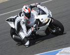 Aprilia_SRV4_R_APRC_2011_02