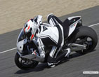 Aprilia_SRV4_R_APRC_2011_03