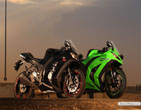Kawasaki_Ninja_ZX 10R_2011_11