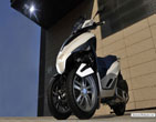 Piaggio_MP3_yourban_2011_35