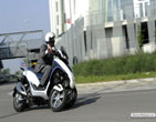 Piaggio_Mp3_Yourban_LT_38