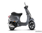 Vespa_GTS_SuperSport_2011_06