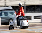 Vespa_PX_125a_2011_04
