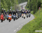 Vespa_Vespa_World_Days_2011_01