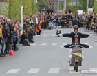 Vespa_Vespa_World_Days_2011_08
