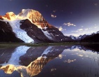 Mountains wallpaper 047
